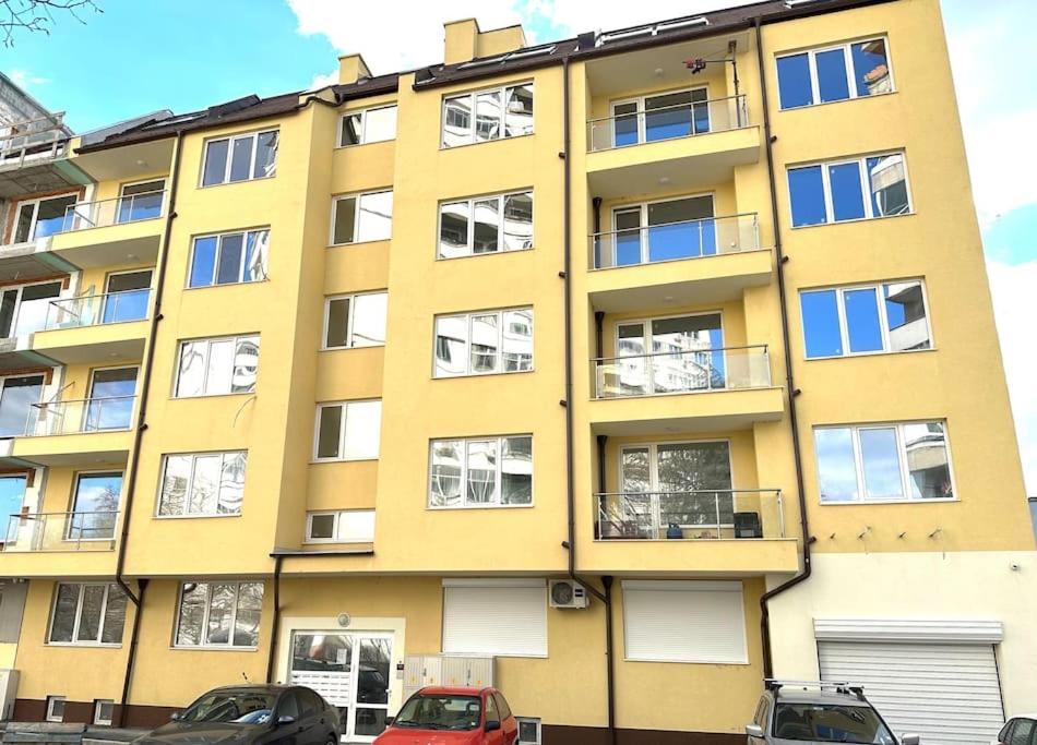 Green Park Apartment - Brand New Studio! Rusçuk Dış mekan fotoğraf